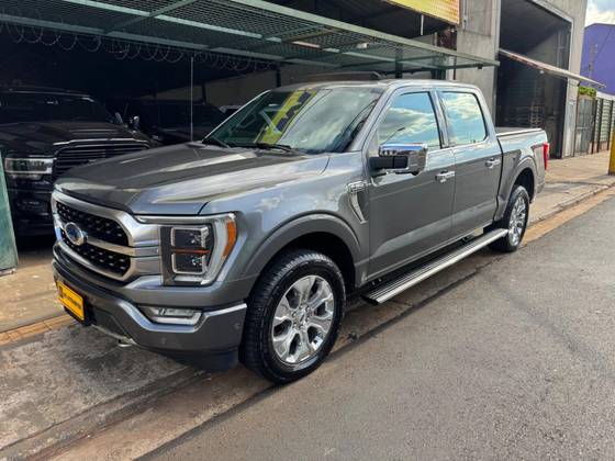 FORD F-150 5.0 V8 GASOLINA CD PLATINUM FX4 AUTOMÁTICO FORD F-150 5.0 V8 GASOLINA CD PLATINUM FX4 AUTOMÁTICO